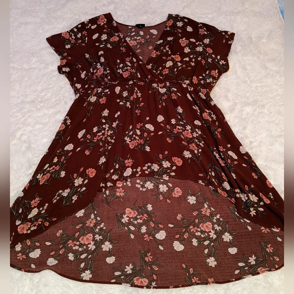 Torrid floral blouse - Picture 1 of 13